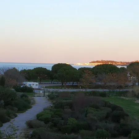 L'azure, Marines De Apartment